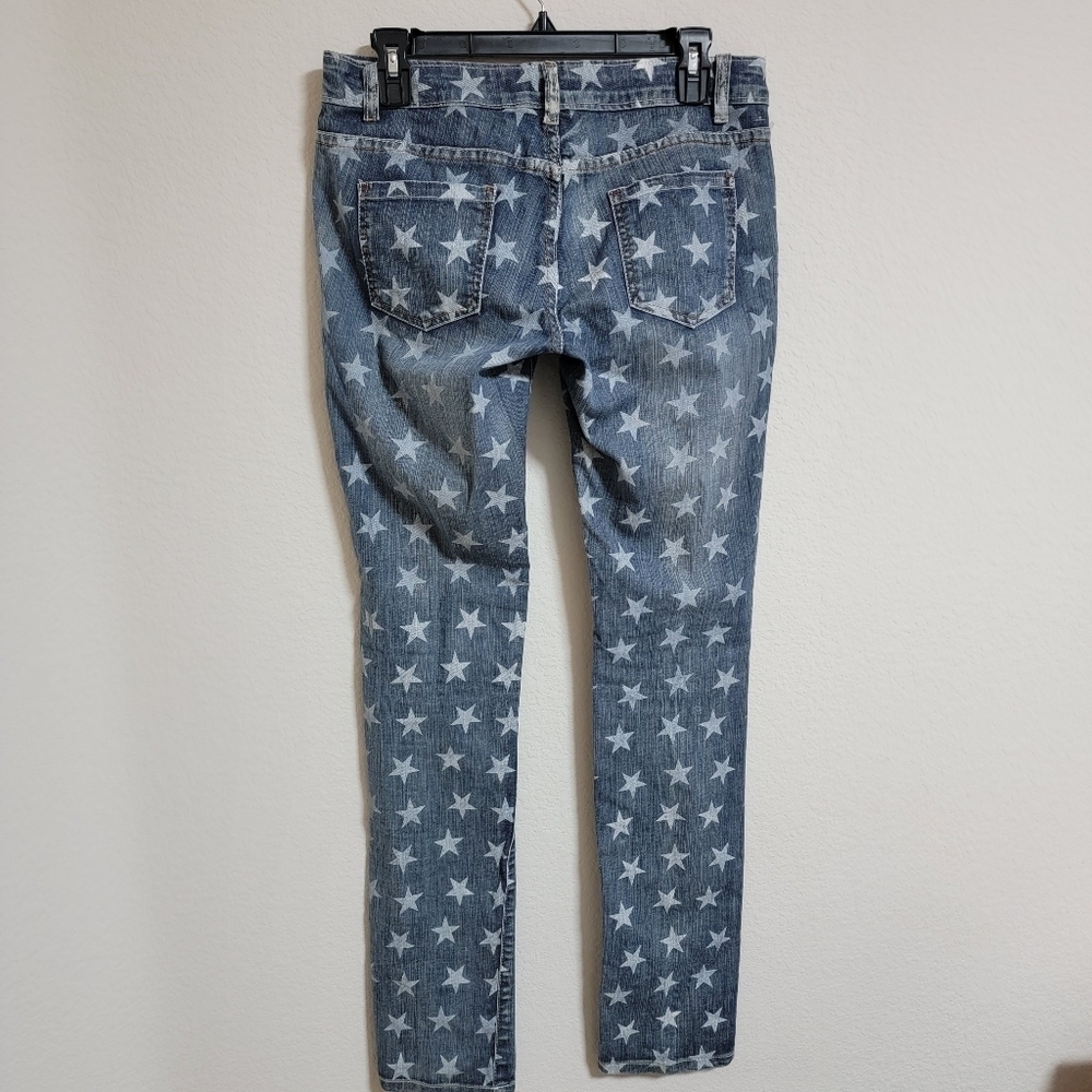 Decoded Star Patterned Blue Jeans - Picture 3 of 3